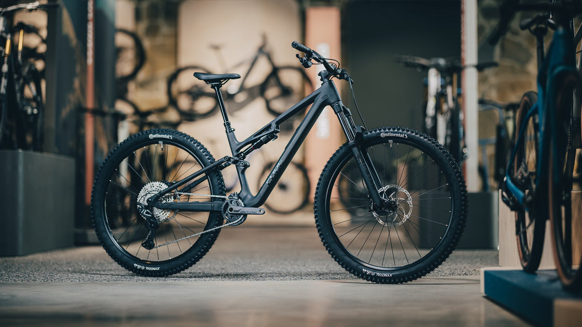 CUBE Stereo HPC Race carbon n black