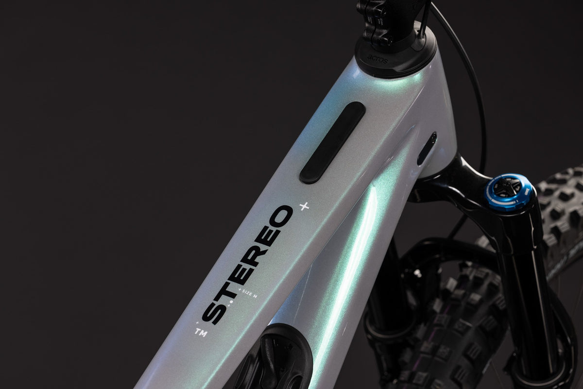CUBE Stereo HPC TM greenfusion n black