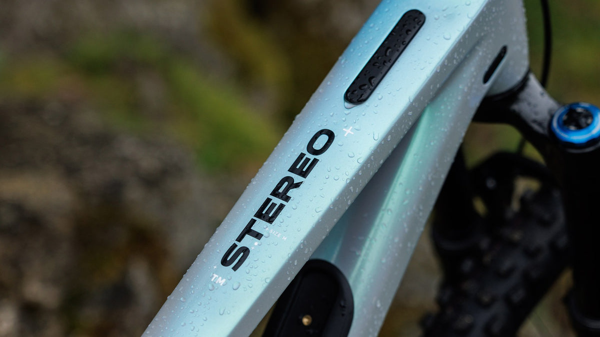 CUBE Stereo HPC TM greenfusion n black