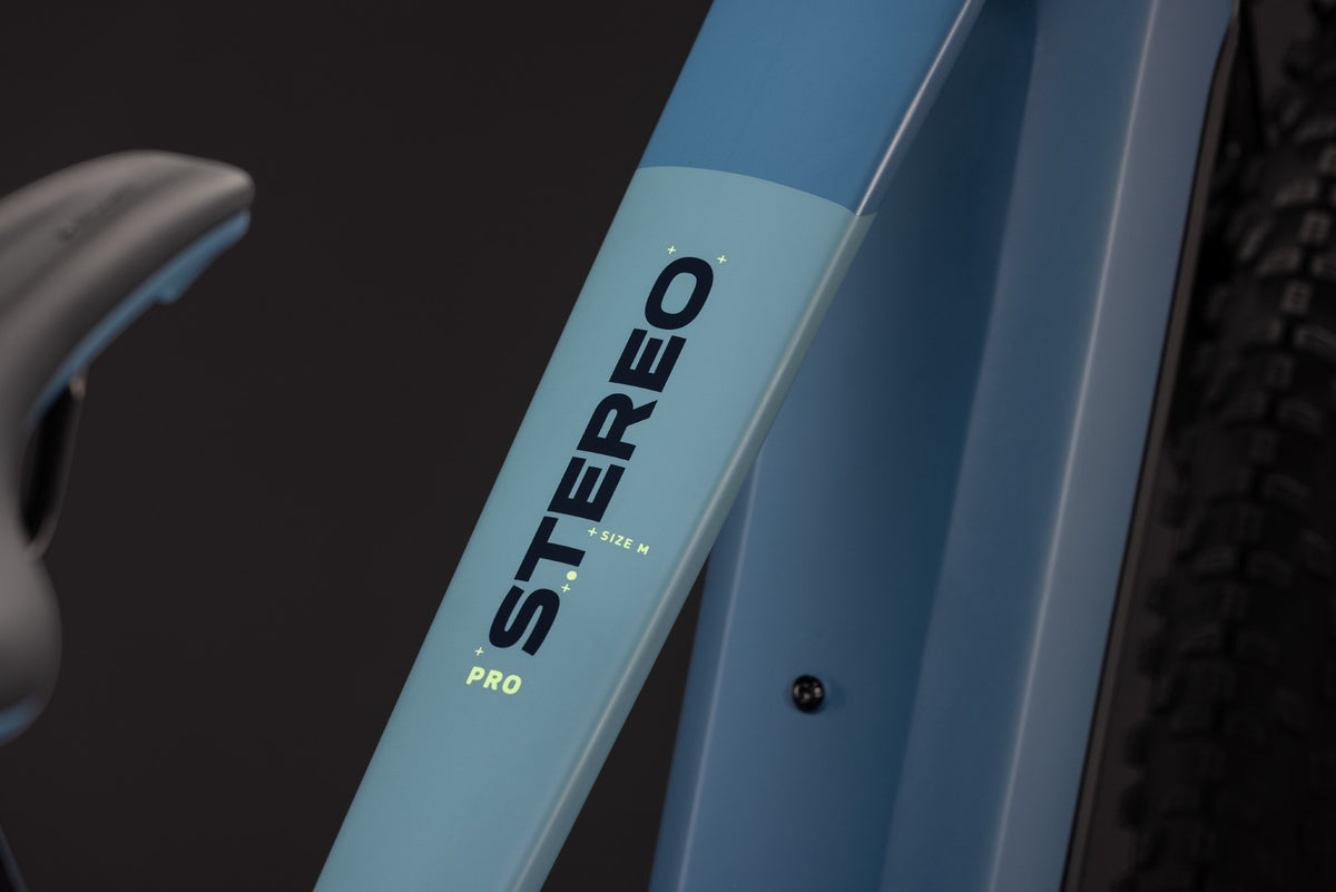 CUBE Stereo Hybrid ONE22 Pro 800 bluesapphire n blue