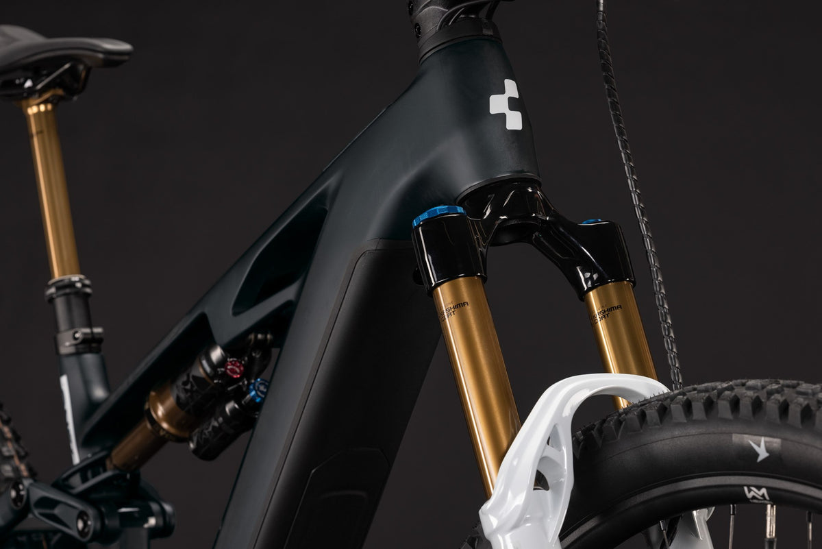 CUBE Stereo Hybrid ONE44 HPC AT 800 carbon n white