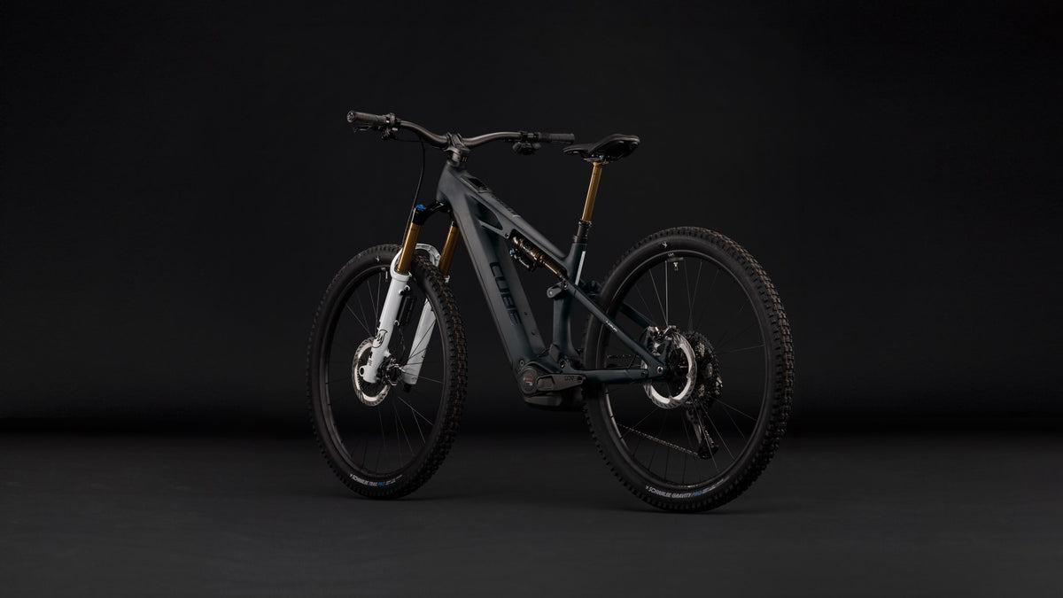 CUBE Stereo Hybrid ONE44 HPC AT 800 carbon n white