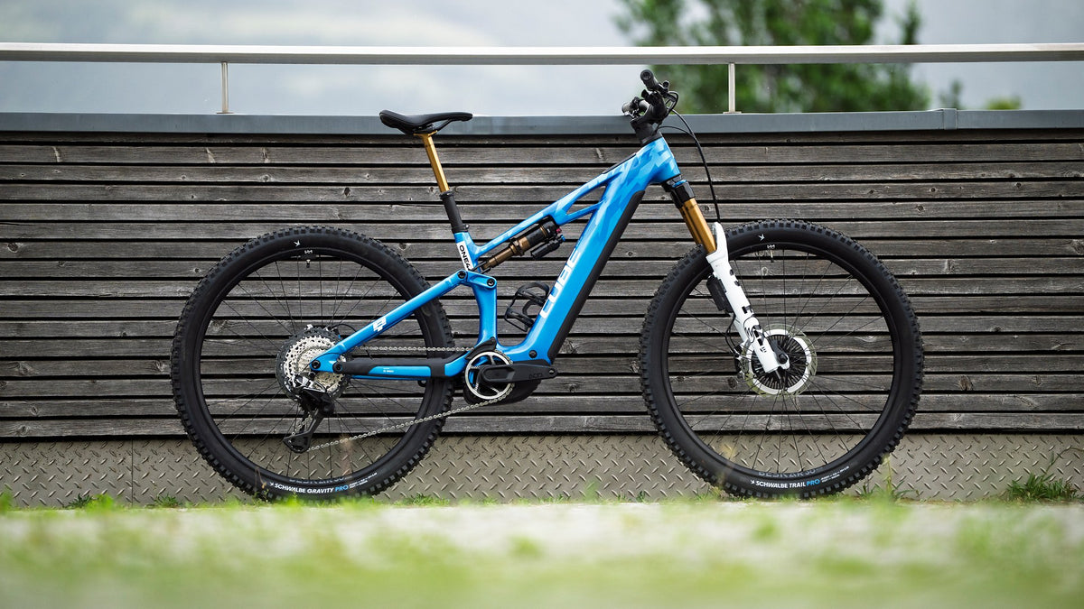 CUBE Stereo Hybrid ONE44 HPC AT 800 actionteam
