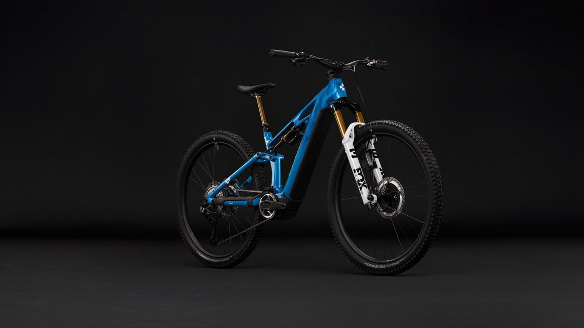 CUBE Stereo Hybrid ONE44 HPC AT 800 actionteam