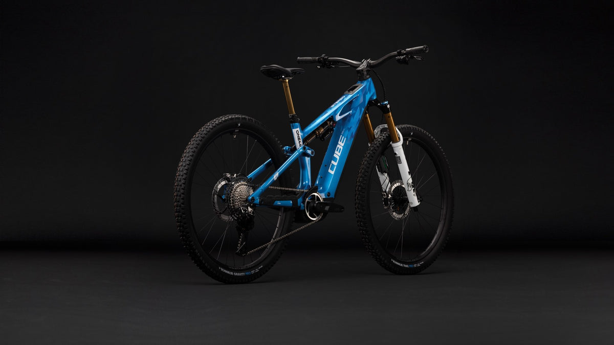 CUBE Stereo Hybrid ONE44 HPC AT 800 actionteam
