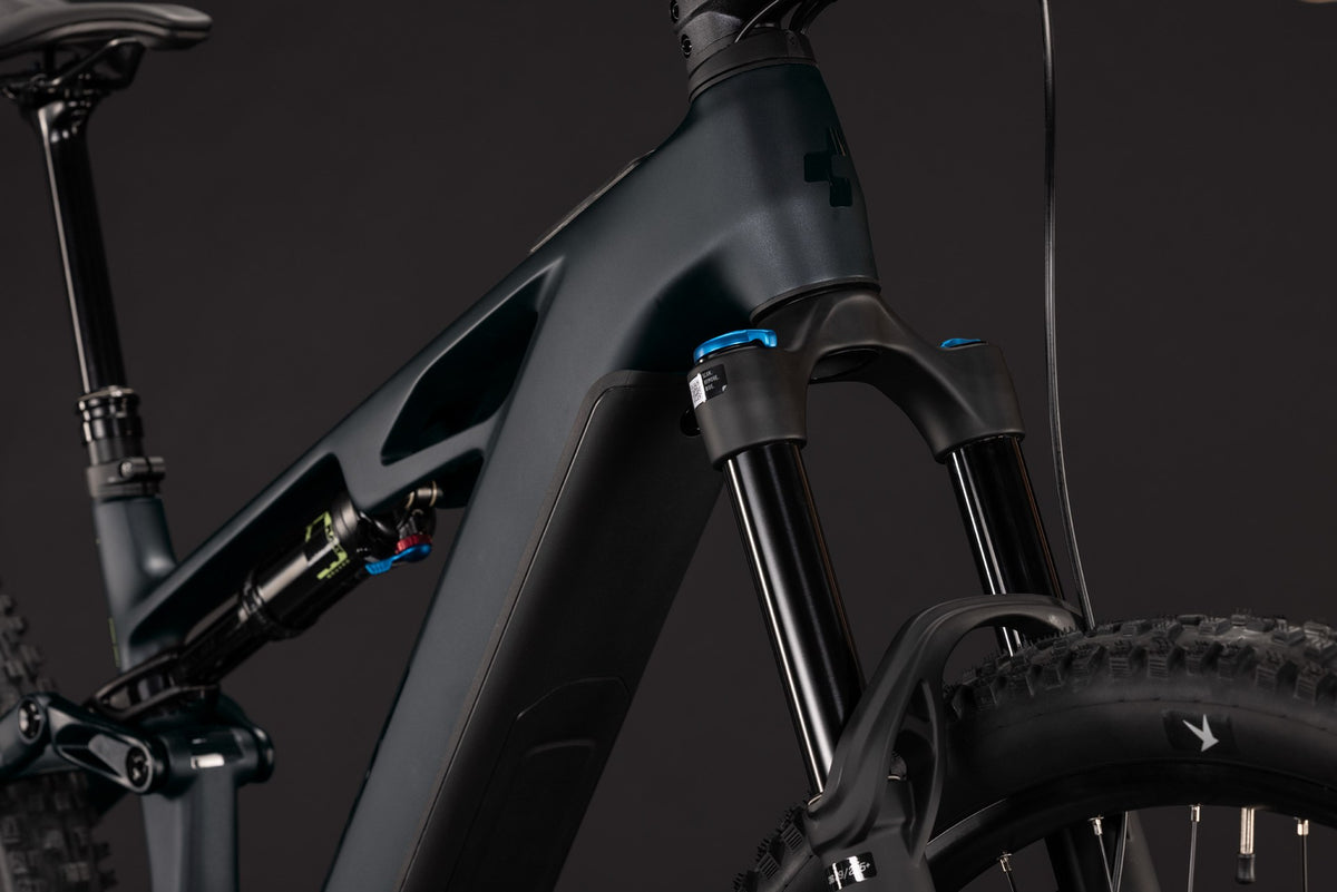 CUBE Stereo Hybrid ONE44 HPC Race 800 coal n green