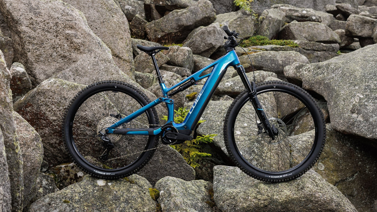 CUBE Stereo Hybrid ONE44 HPC Race 800 nebula n prizm