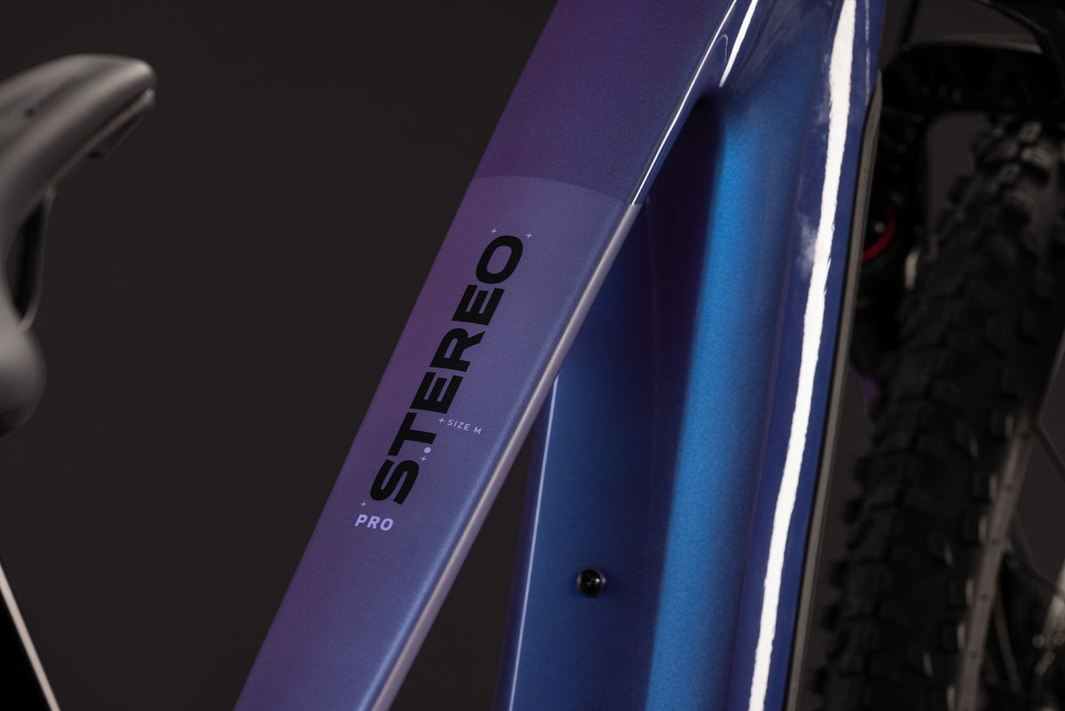 CUBE Stereo Hybrid ONE44 Pro 800 blueiris n purple