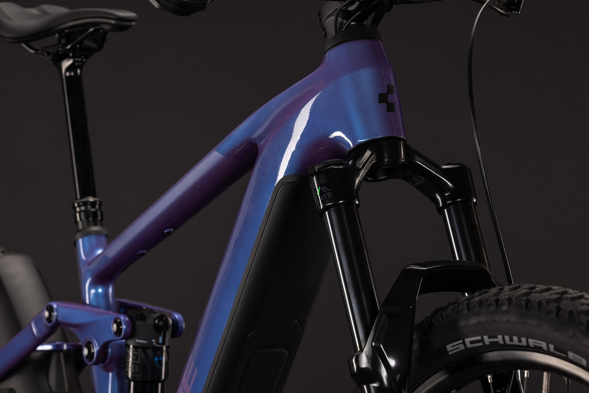 CUBE Stereo Hybrid ONE44 Pro 800 blueiris n purple