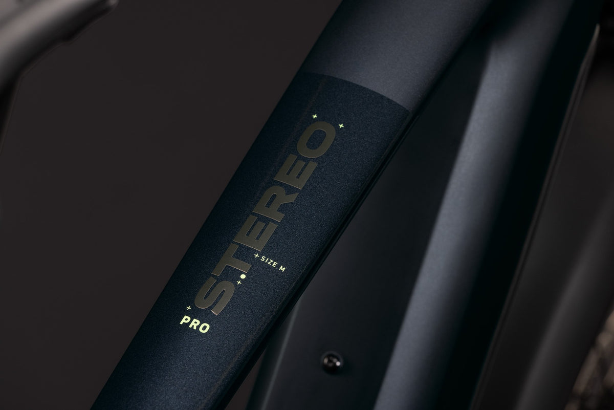 CUBE Stereo Hybrid ONE44 Pro 800 FE coal n black