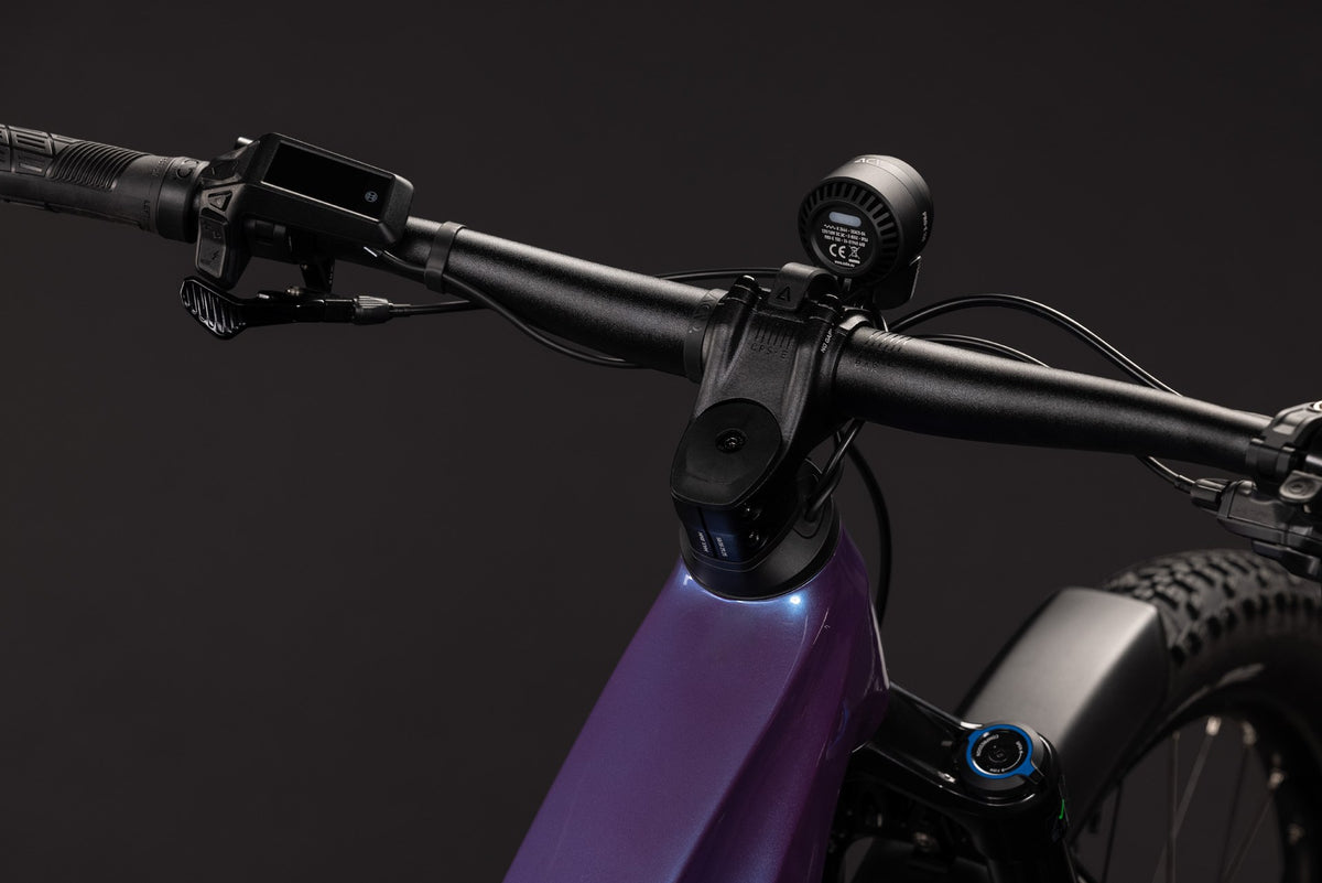 CUBE Stereo Hybrid ONE44 Pro 800 FE blueiris n purple