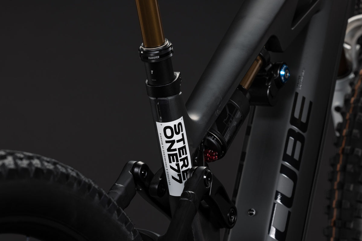 CUBE Stereo Hybrid ONE77 HPC AT 800 carbon n white