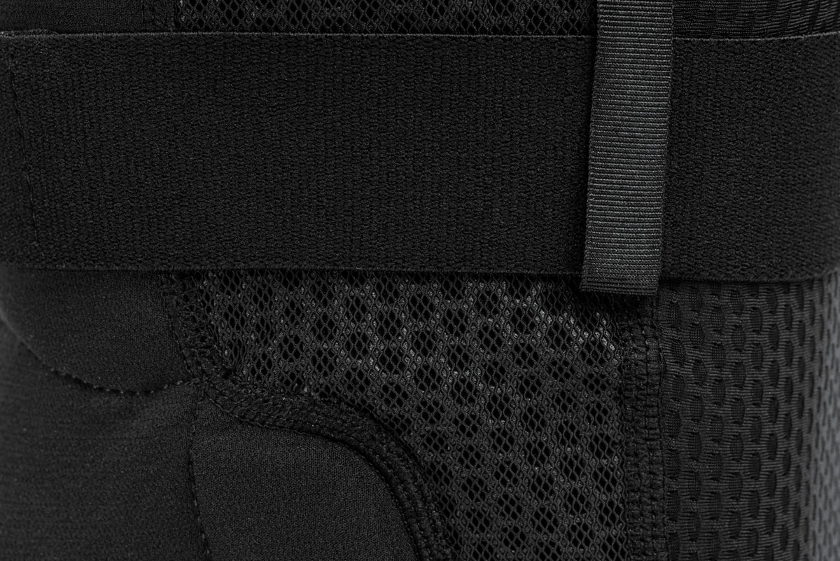 Genunchiere CUBE Knee Protector x Actionteam Evolution