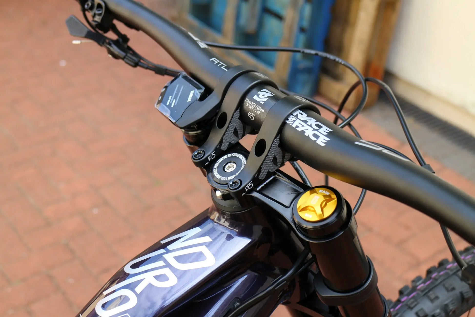 haibike nduro 8 freeride 2023 mountain bike bluepurpleyellow c scaled 2