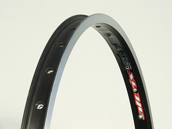 janta dubla altrix dirt jump 26 559x24 32H