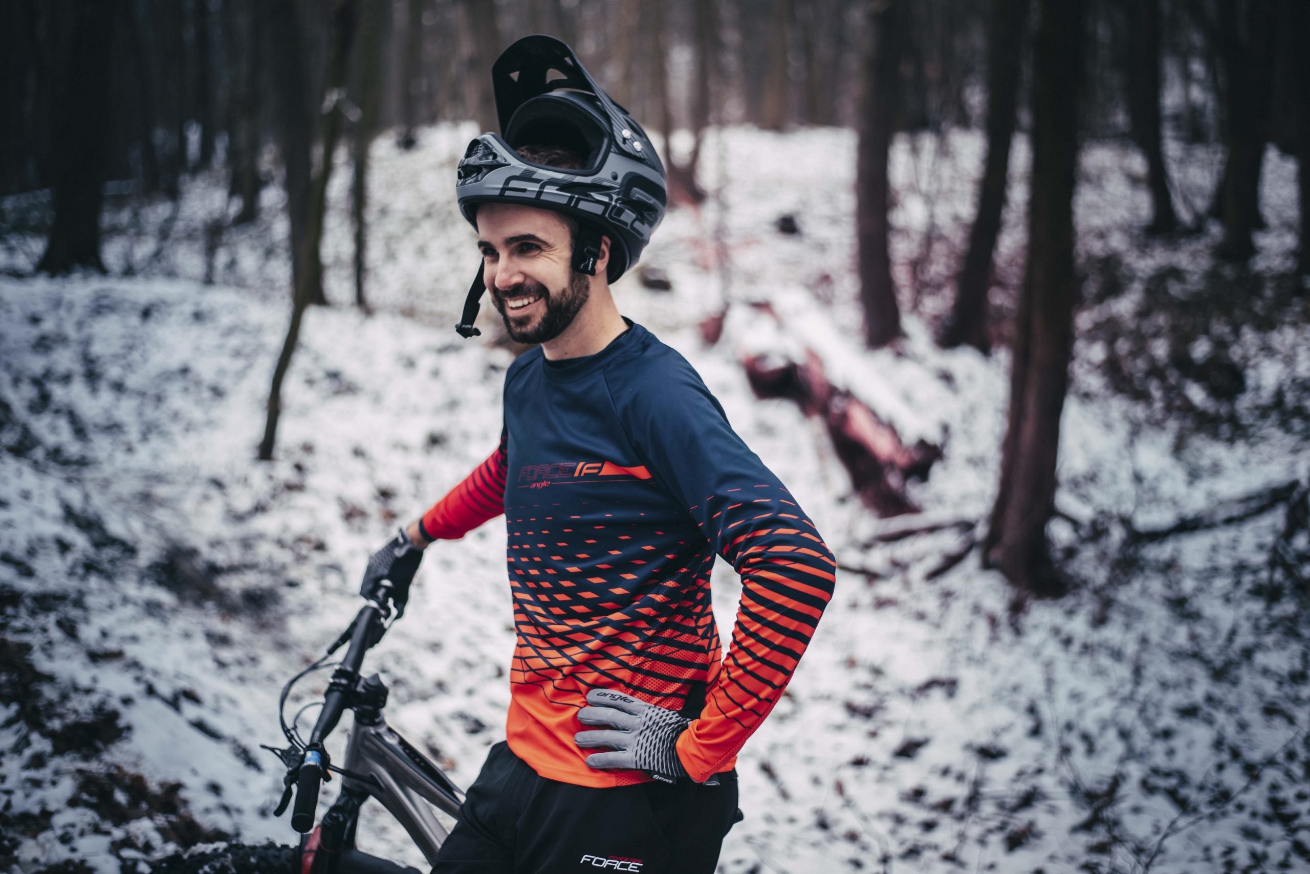Manusi Force MTB Angle Grey/Black M