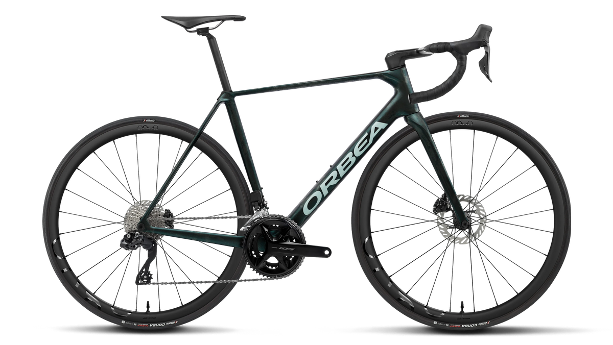ORCA M35i - 2027 - Green - Carbon