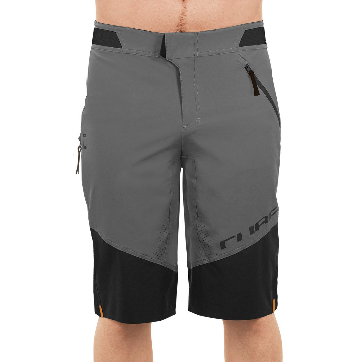 Pantaloni CUBE Edge Baggy Shorts x Actionteam