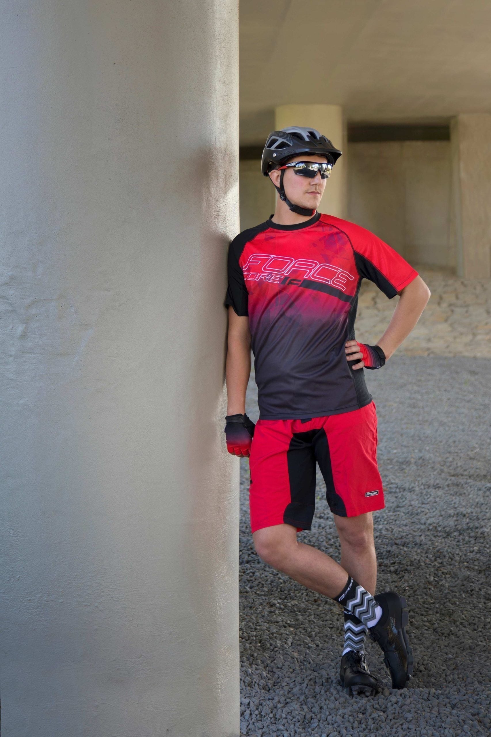 pantaloni scurti force mtb 11 bazon detasabil rosu negru s 6 scaled