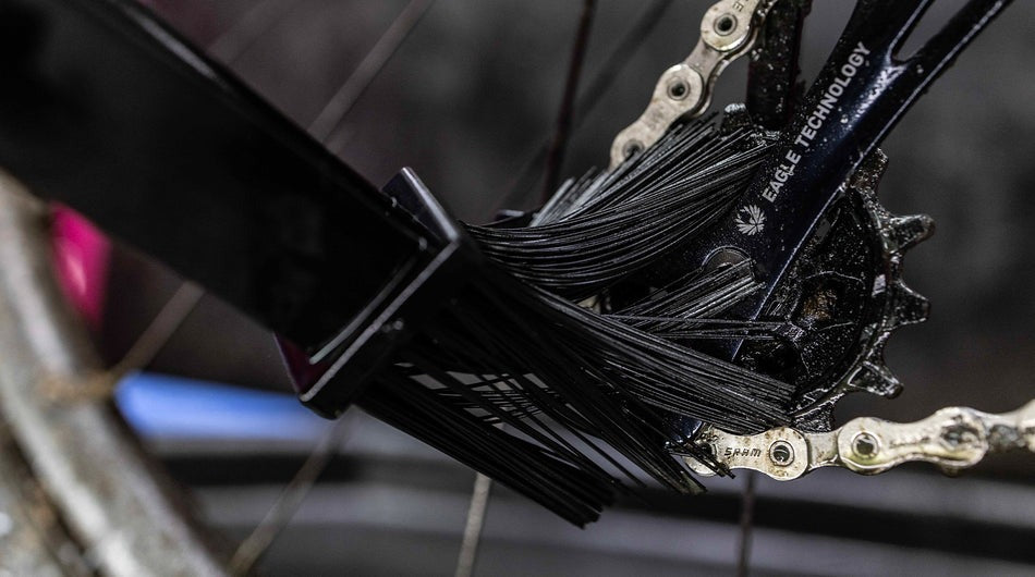 Perie Muc-Off pentru lant Bicycle Chain Brush