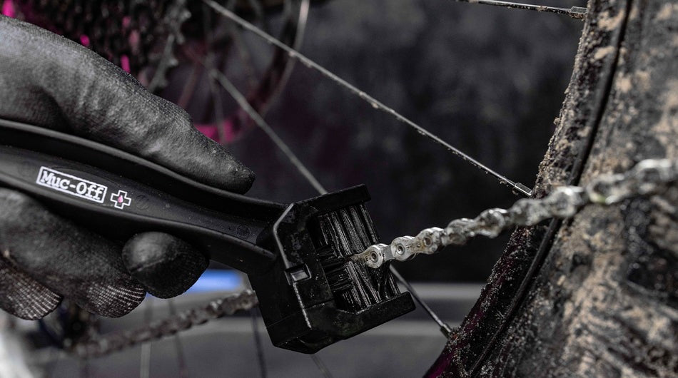 Perie Muc-Off pentru lant Bicycle Chain Brush