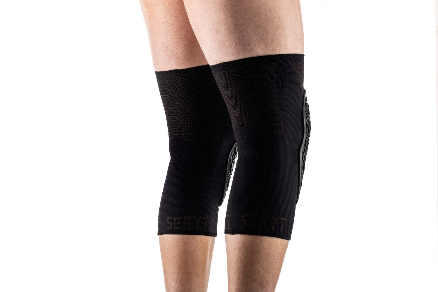 Protectii genunchi Seryt Alps Black S