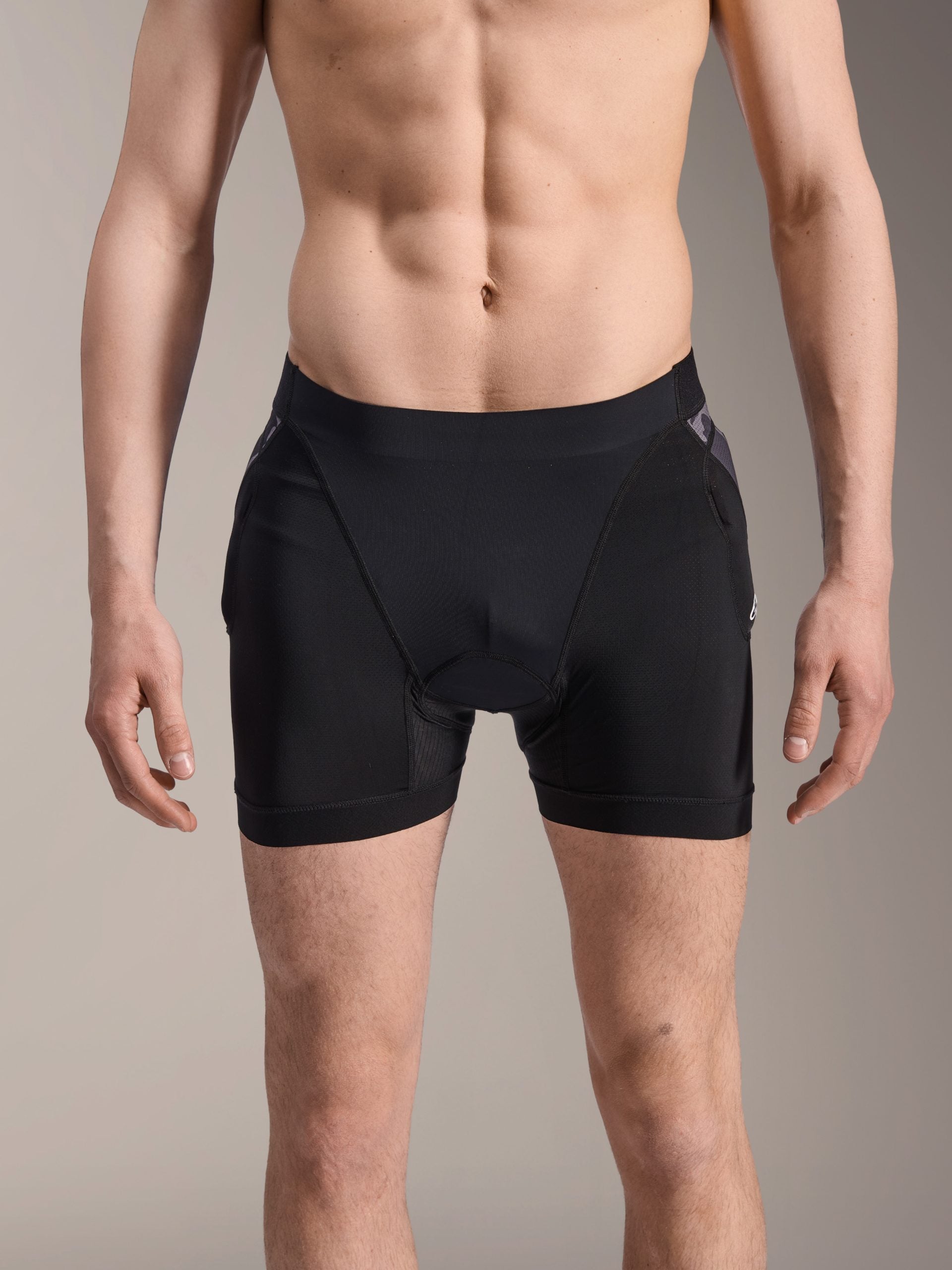 Protectii Short Alpinestars A-motion Plasma Boxers negru/camo M