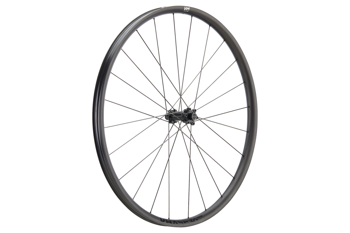 Roată Față Newmen Phase 30 Light Vonoa 24H Fade CS SP 6B 15X110