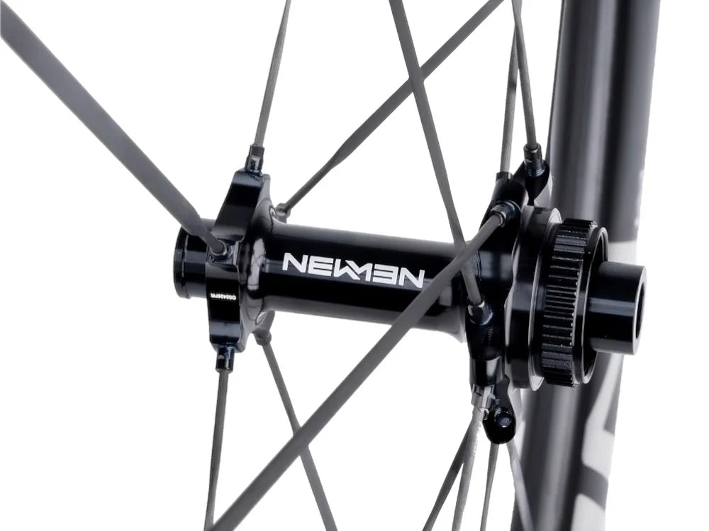 Roată Față Newmen Streem A.49 Vonoa 622 15H Fade R SP CL 12X100