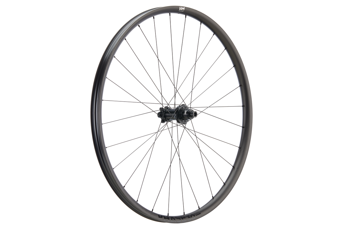 Roată Spate Newmen Phase 30 Base 27.5INCH 28H Fade SP 6B 12X148