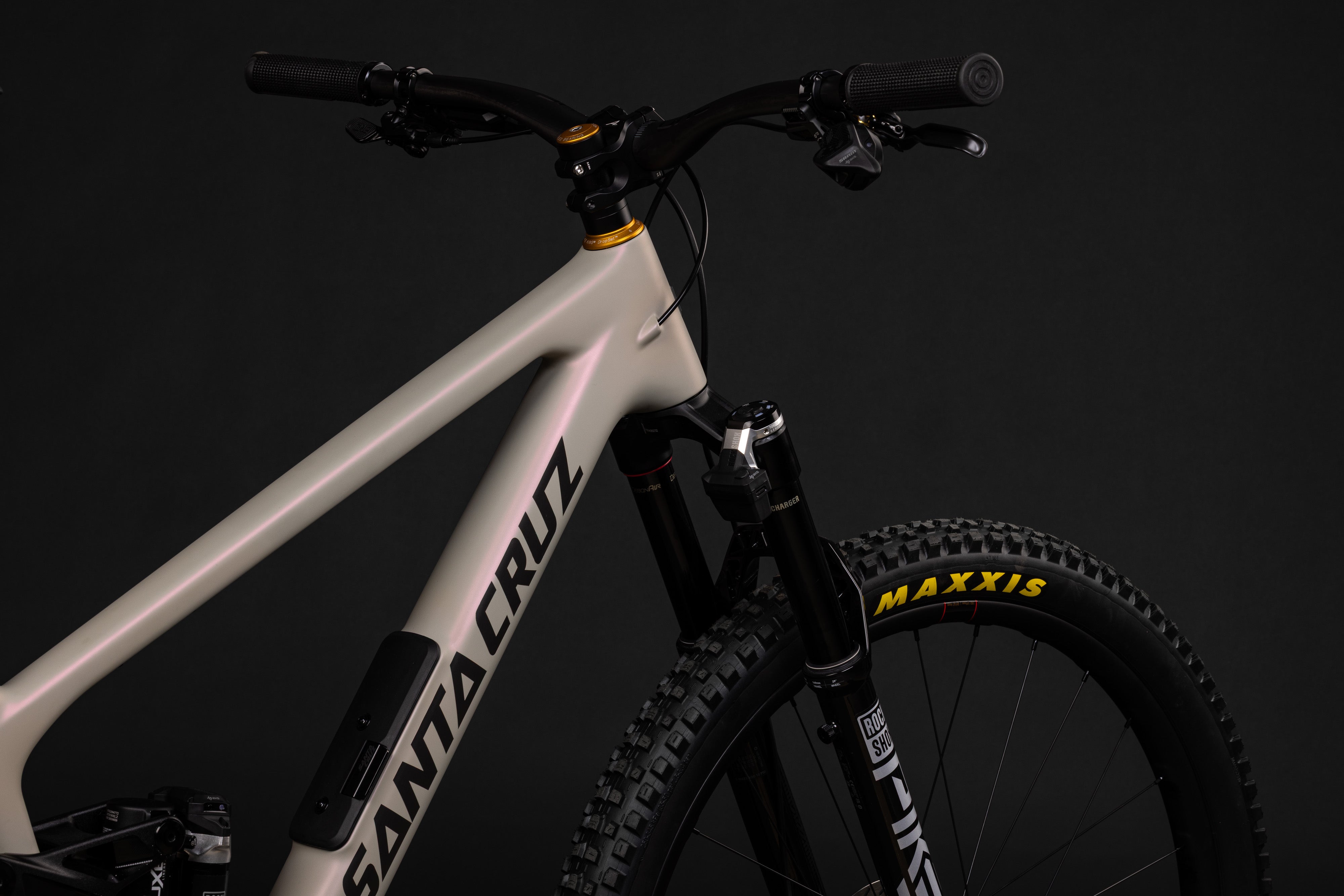 Cockpit OneUp Carbon și furcă RockShox Pike Ultimate Flight Attendant