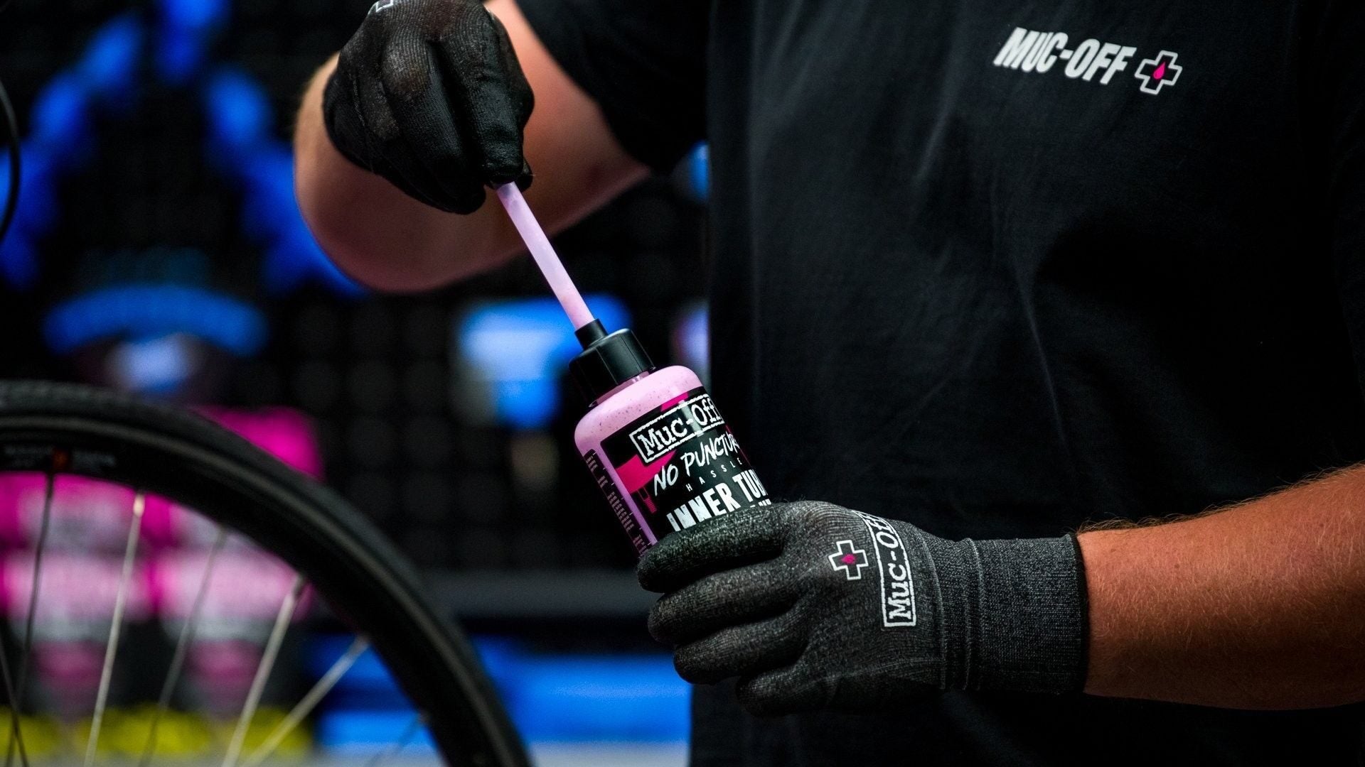 solutie antipana muc off no puncture hassle 300ml 1