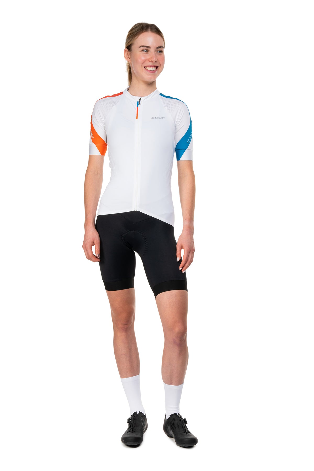 Tricou CUBE Road/XC WS Teamline S/S White pe model (168 cm, mărimea S) – față