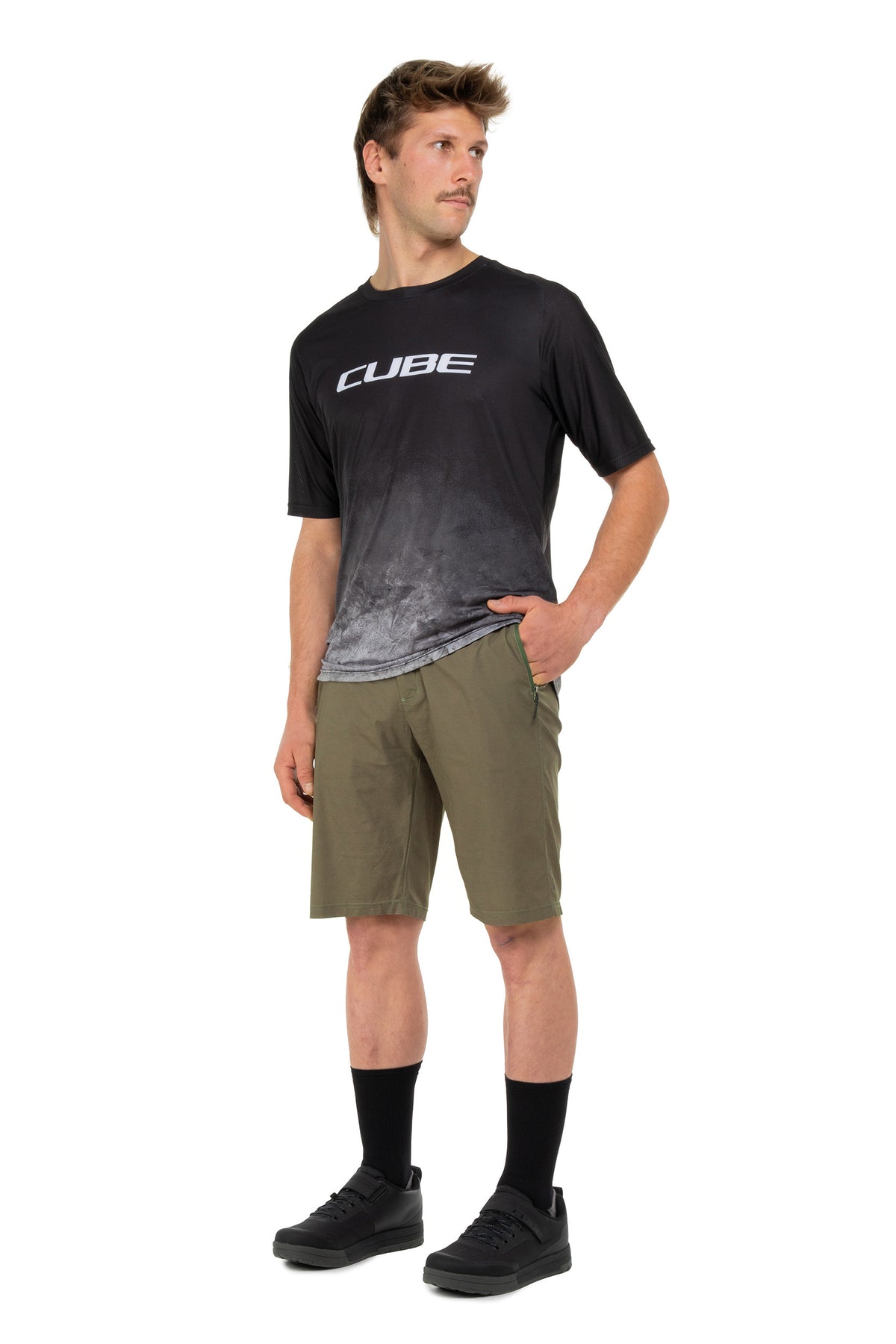 Pantaloni CUBE Trail CMPT TM Reed Green pe model (185 cm, mărimea M) – față