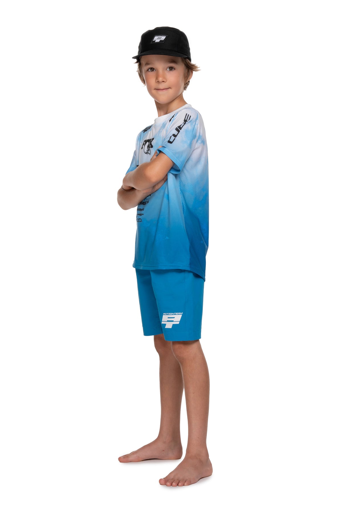 Pantaloni CUBE MTB Rookie x Actionteam pe model – față