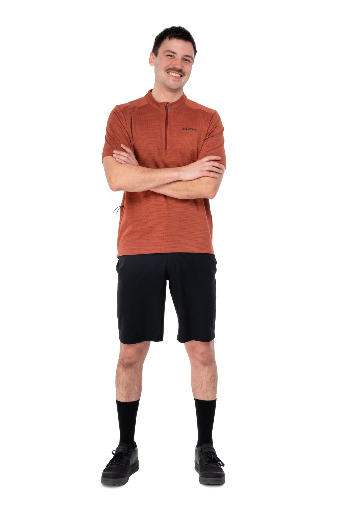 Tricou CUBE Half Zip CMPT S/S Red pe model (185 cm, mărimea M) – față