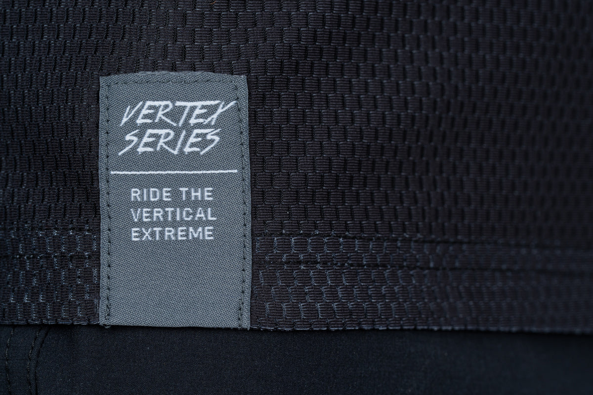 Tricou Ciclism CUBE Vertex Round Neck Jersey x Actionteam S/S Black Blue