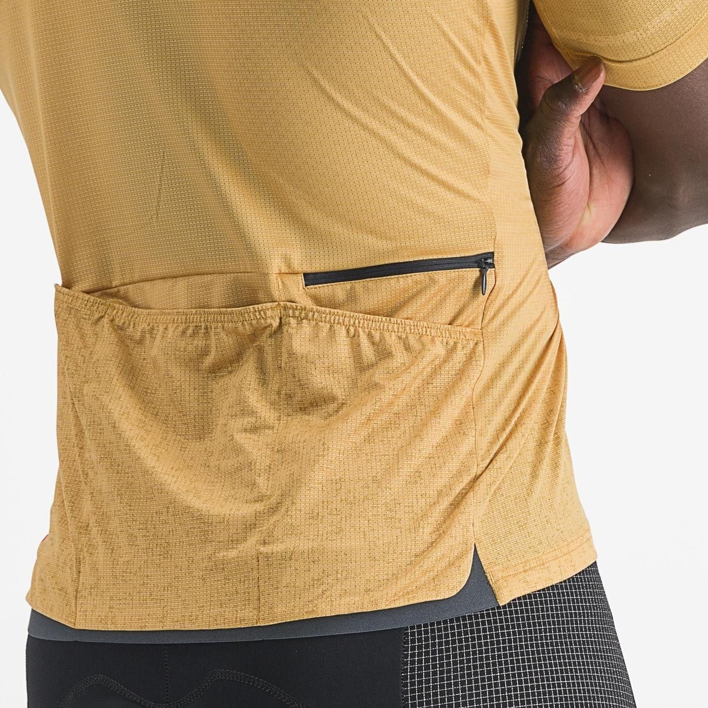 tricou cu maneca scurta castelli unlimited terra galben l 2