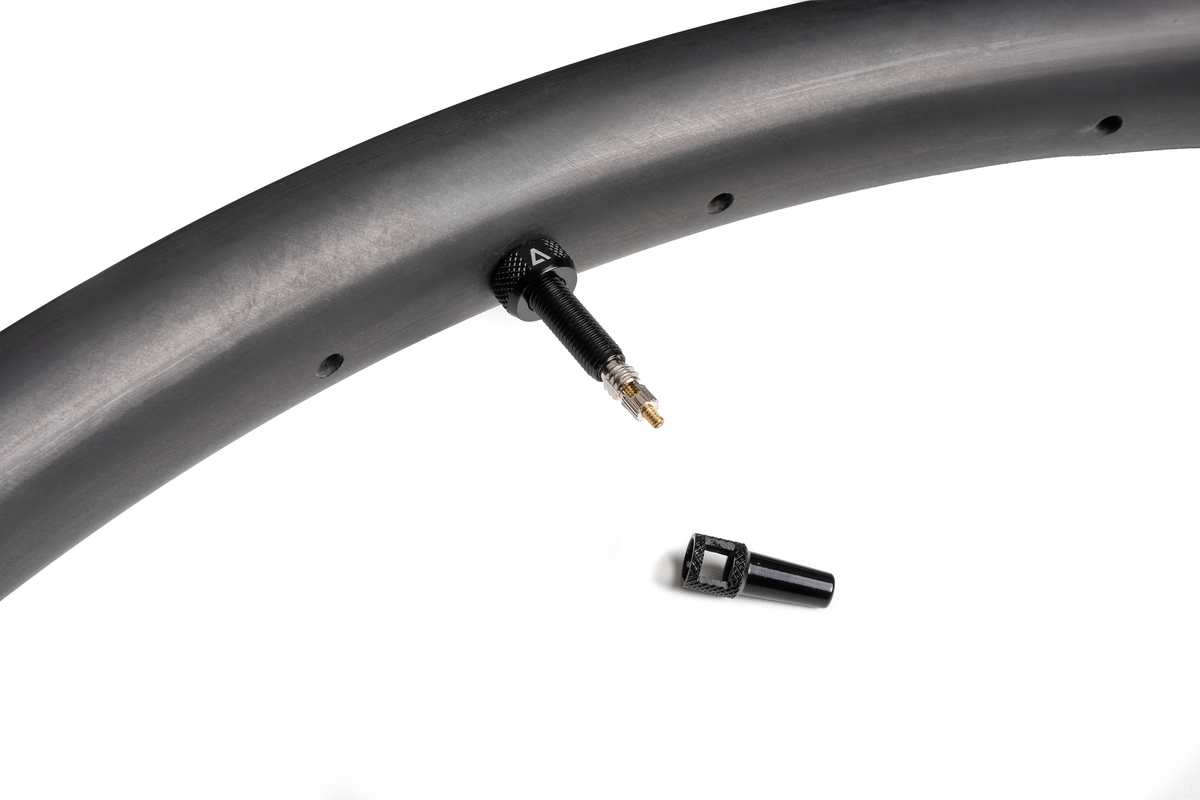 Valve ACID Tubeless Black