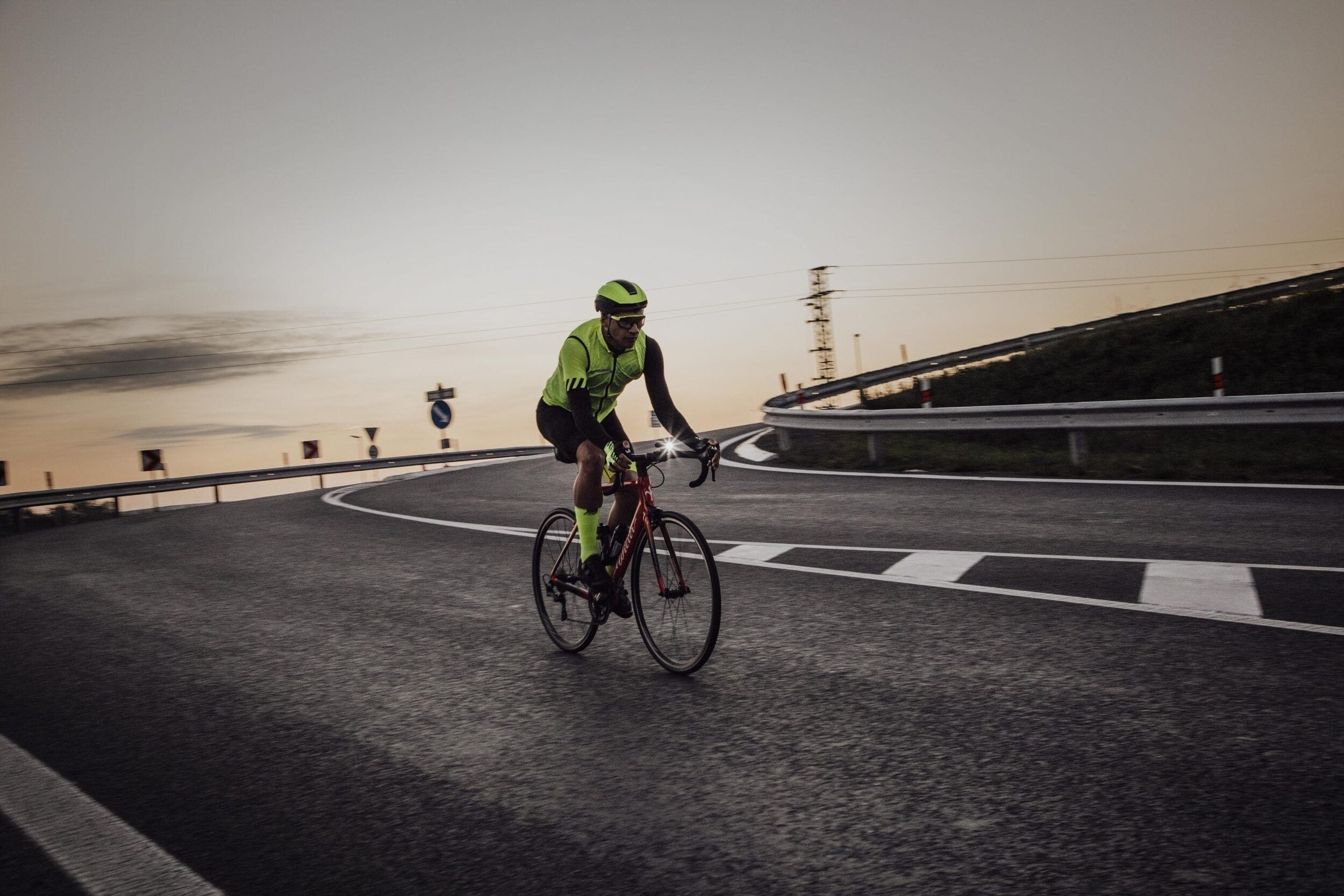 vesta force windpro fluo negru s 4 scaled