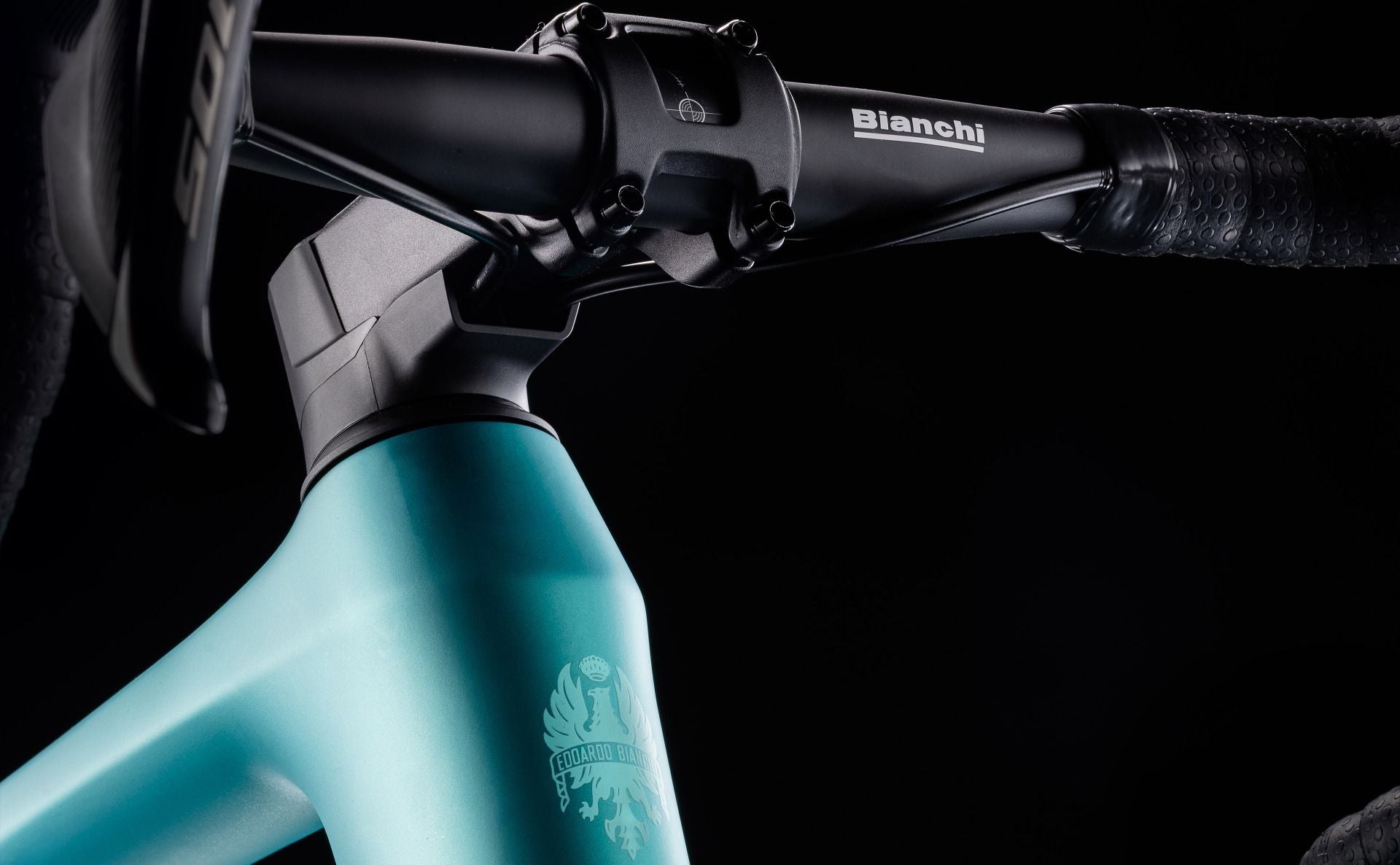 Bicicletă șosea BIANCHI INFINITO - 105 - Carbon 2026