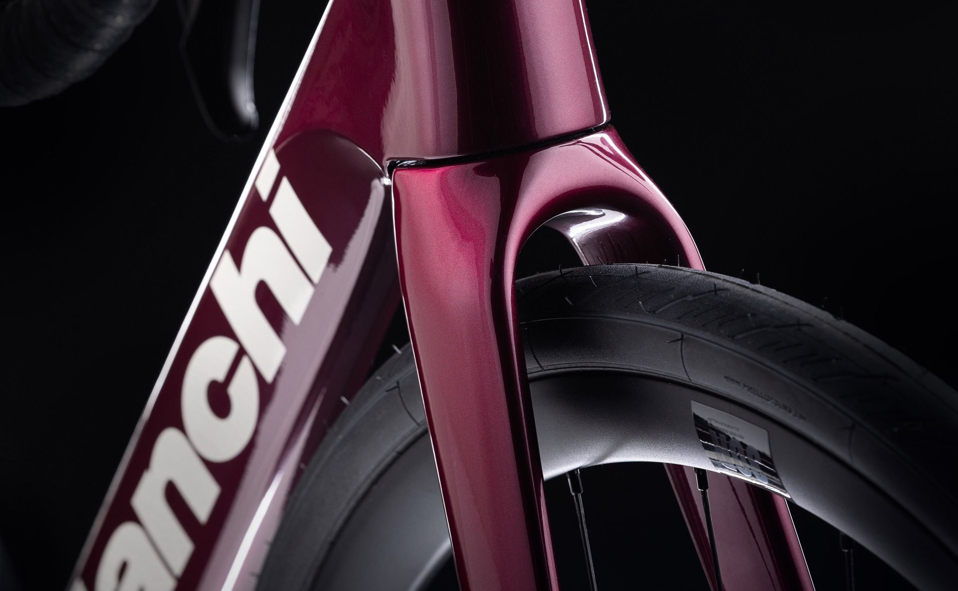 Bicicletă șosea BIANCHI INFINITO - 105 - Carbon 2026